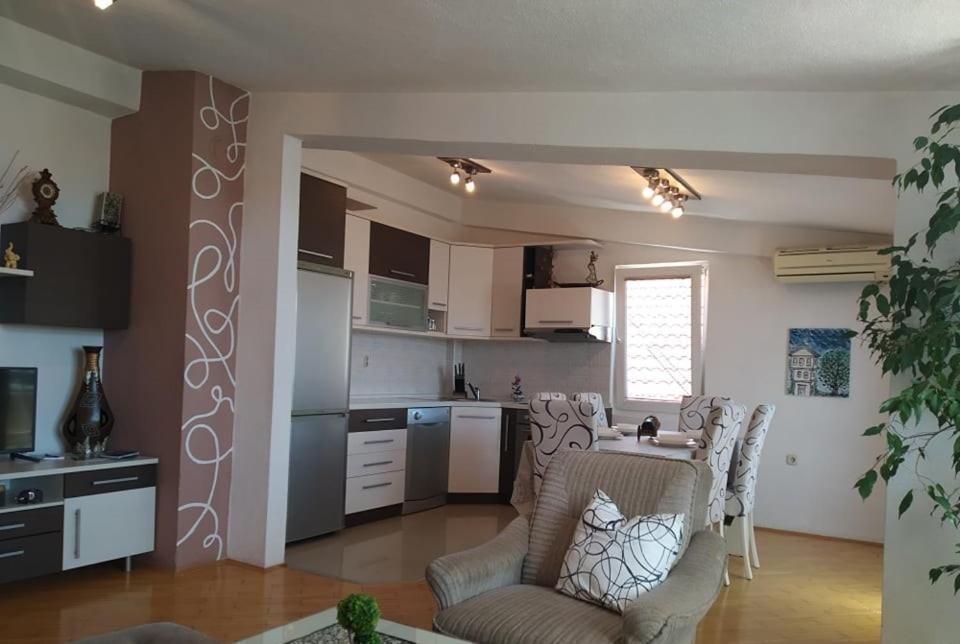 Kalan Apartment โอครีด ภายนอก รูปภาพ