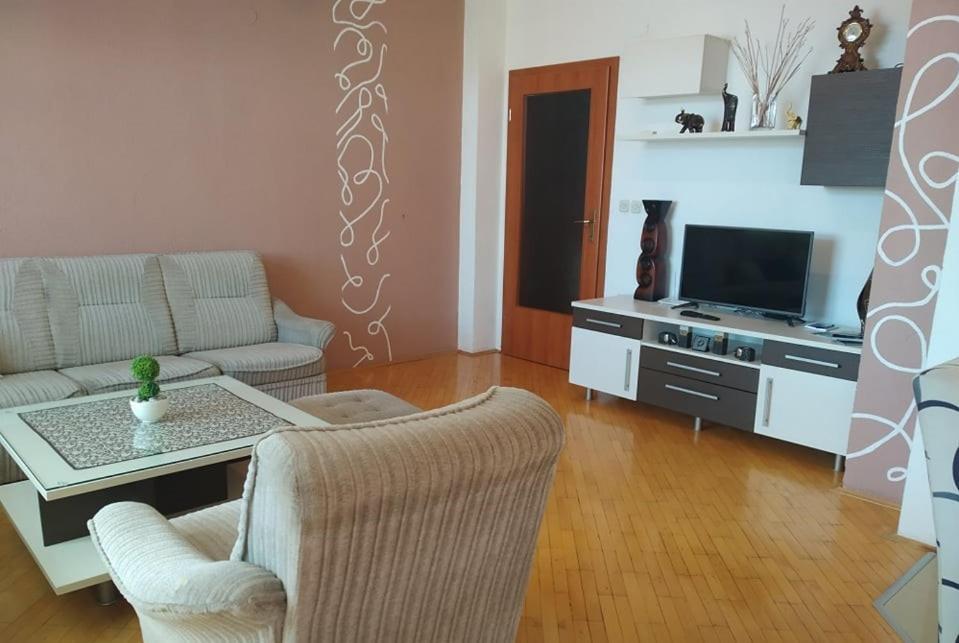 Kalan Apartment โอครีด ภายนอก รูปภาพ
